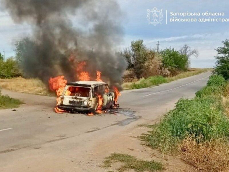 Росіяни вбили дроном двох цивільних під Запоріжжям