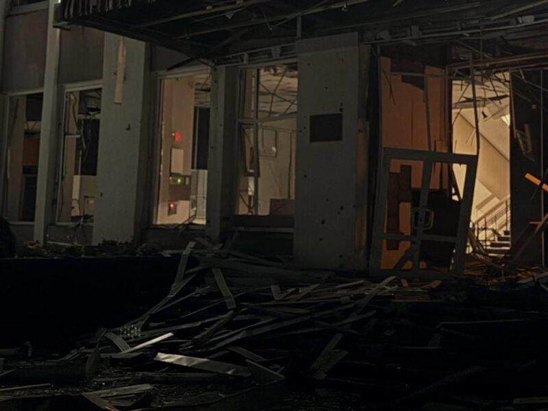 Росіяни вдарили балістикою по Сумах