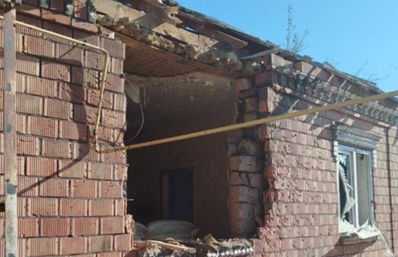 Росіяни вдарили по Дніпропетровщині, є загиблий та поранені