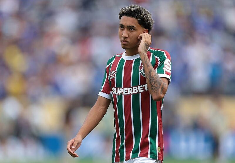 Шахтар зміг виграти конкуренцію в англійських грандів за півзахисника