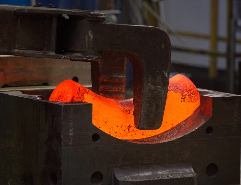 Швейцарія арештувала рахунки найбільшого виробника титану в РФ