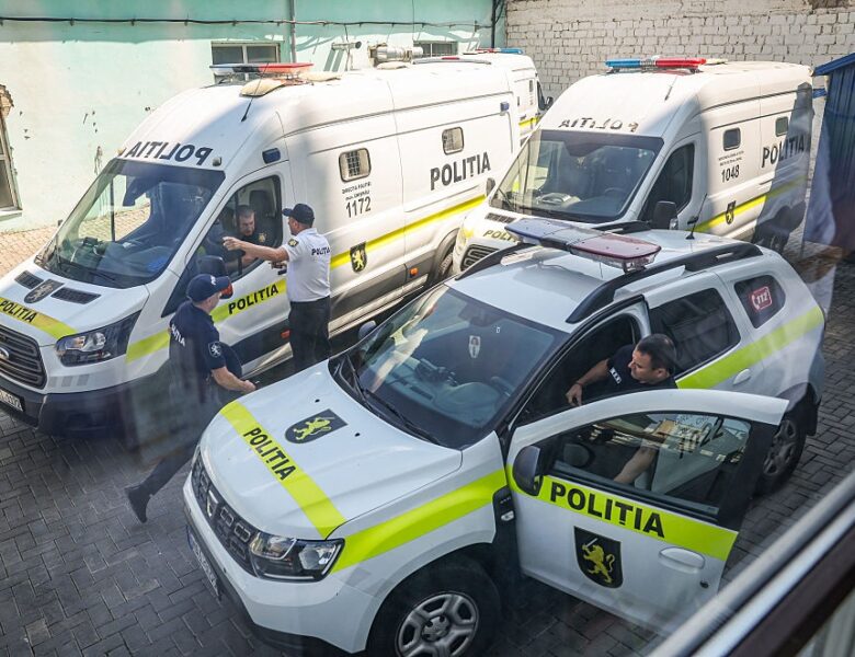 Стали відомі деталі 78 обшуків у Молдові по справі Шора