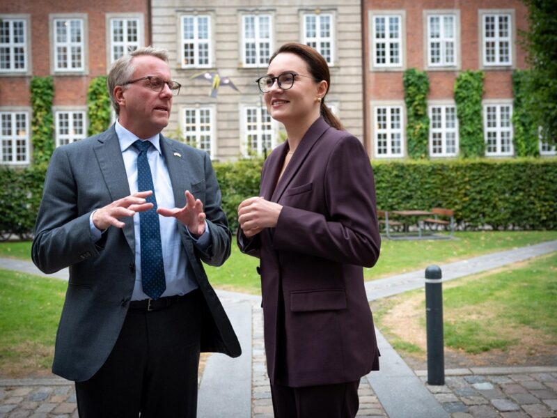 Свириденко прибула з візитом до Данії