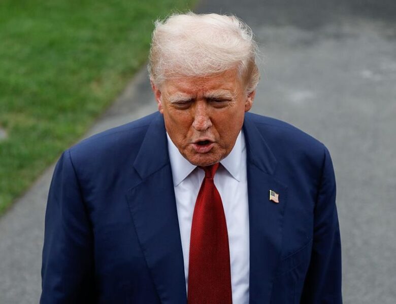 Трамп: Атомні субмарини вже ближче до Росії