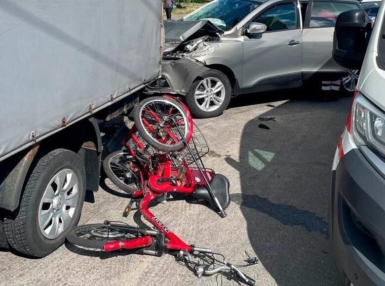 У Києві в ДТП загинув керманич триколісного велосипеда