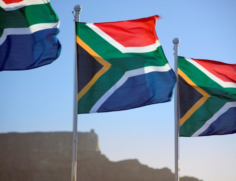 У ПАР розслідують вербування жінок на російські заводи дронів – ЗМІ