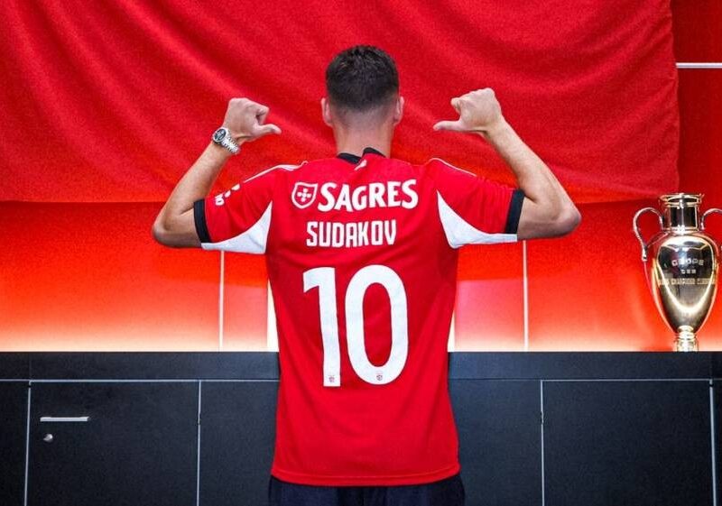 Уболівальники Бенфіки прокоментували трансфер Судакова