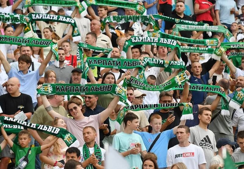 Уболівальники Карпат можуть вплинути на вибір гравця на матч із Пенуелем