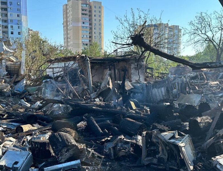 Удар по Миколаєву: з’явились фото наслідків