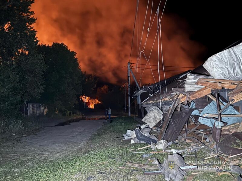 Удар по Охтирці: 12 поранених, серед них діти