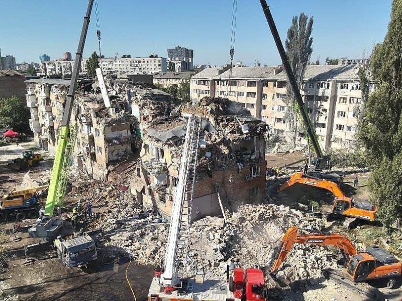 Удар Росії по Києву: пошукові роботи завершено