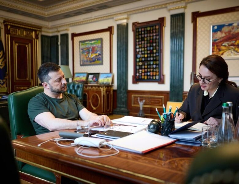 Уряд оновить правила перетину кордону – Зеленський