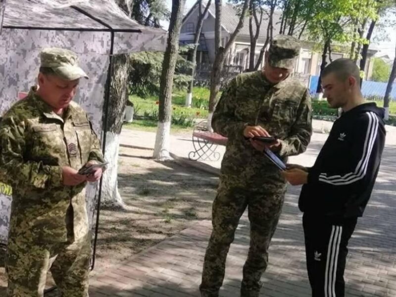 В ОП прокоментували конфлікти між цивільними і ТЦК