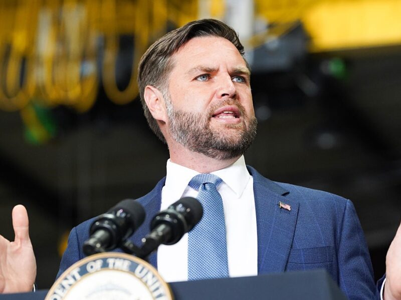 Венс зробив заяву щодо поступок з боку Росії