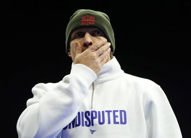 WBO вимагає задовольнити запит щодо поточного стану травми Усика