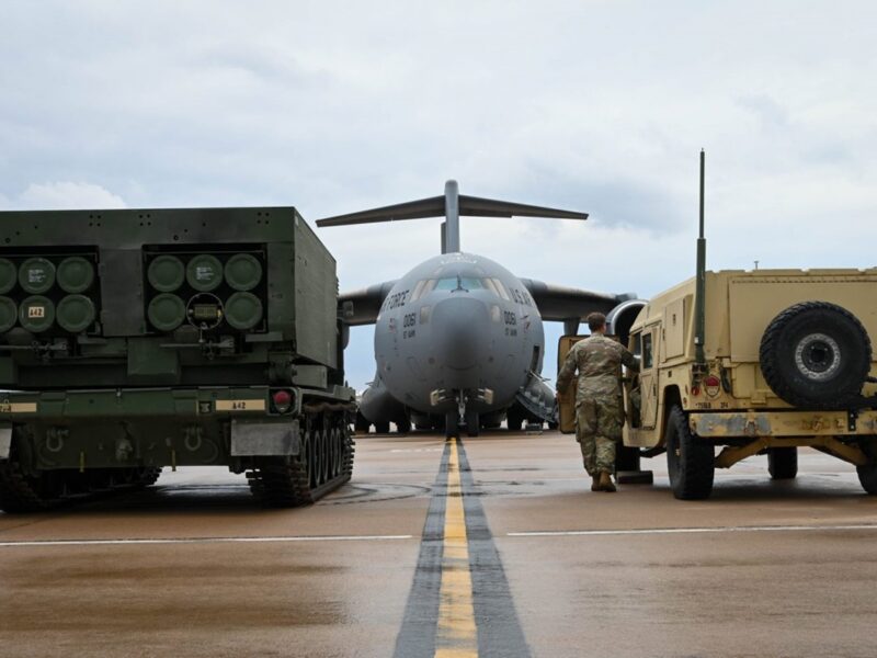 Єдиний вихід: США готуються постачати Україні зброю по-новому