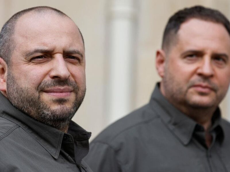 Єрмак і Умєров провели переговори в Катарі