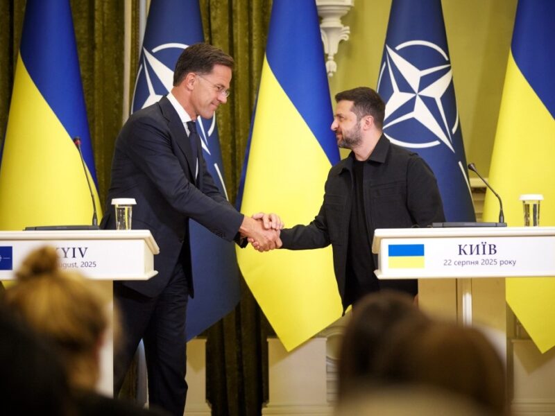 Зеленський розповів про нестачу мільярдів на дрони