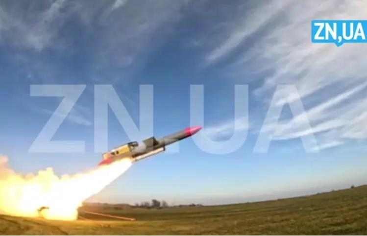 ЗМІ показали бойове застосування української ракети Фламінго