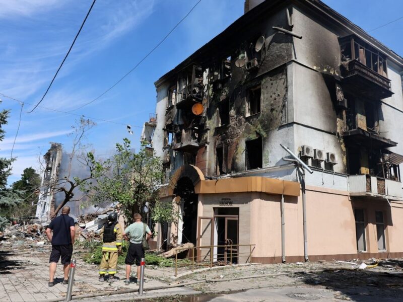 Зруйновано два під’їзди: у Краматорську зросла кількість жертв удару РФ