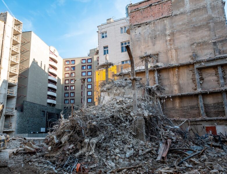 Зустріч Трампа і Путіна на Алясці загрожує Україні втратою територій – ЗМІ