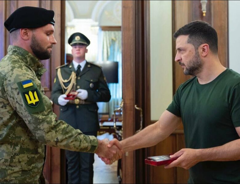 Володимир Зеленський привітав воїнів-танкістів із Днем танкових військ