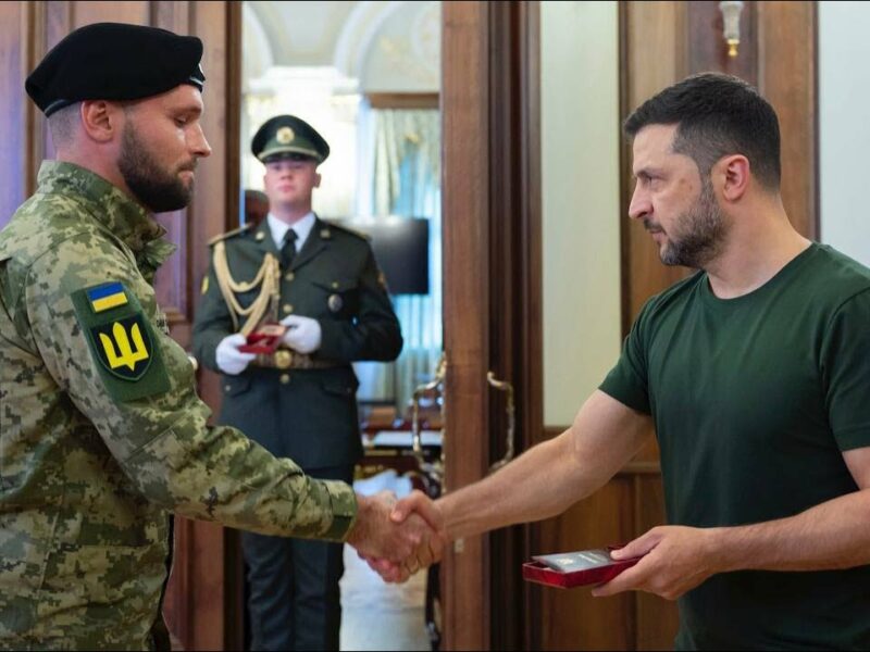 Володимир Зеленський привітав воїнів-танкістів із Днем танкових військ