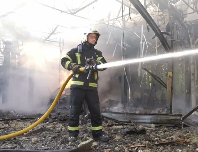 Внаслідок удару по об’єкту цивільної інфраструктури на Сумщині загинув чоловік