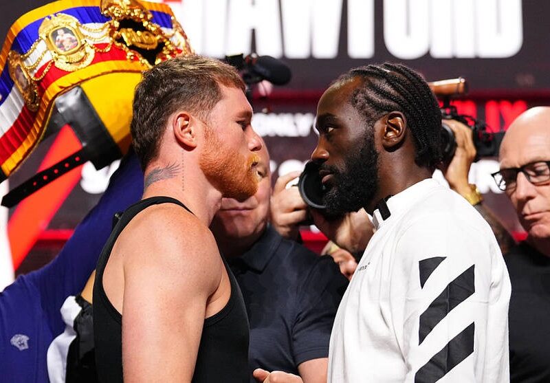 Альварес і Кроуфорд влаштували напружену дуель