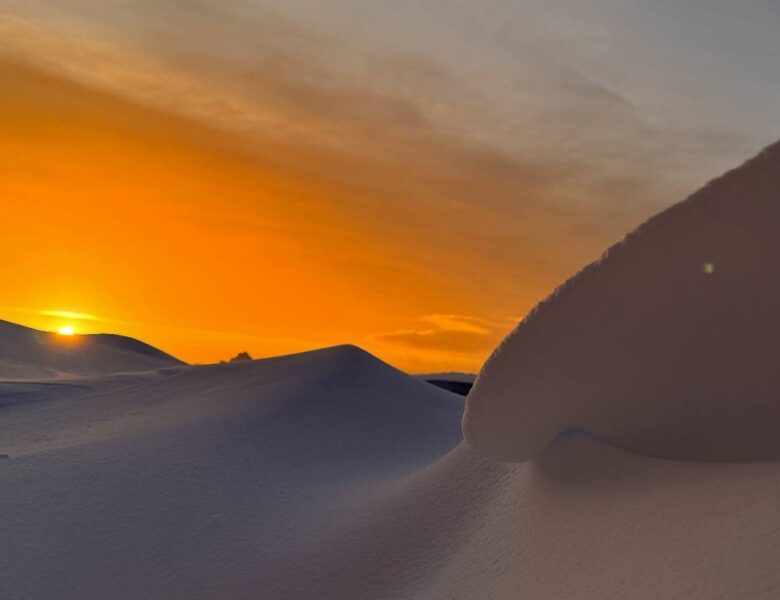 Антарктичне диво: на Вернадському зафіксували застиглі хвилі зі снігу