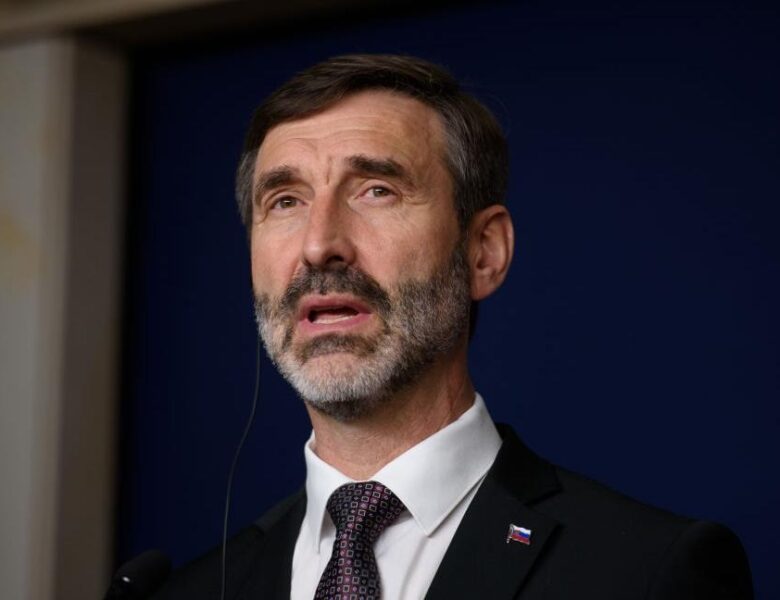 Атака дронів на Польщу: уряд Словаччини зробив заяву про Україну