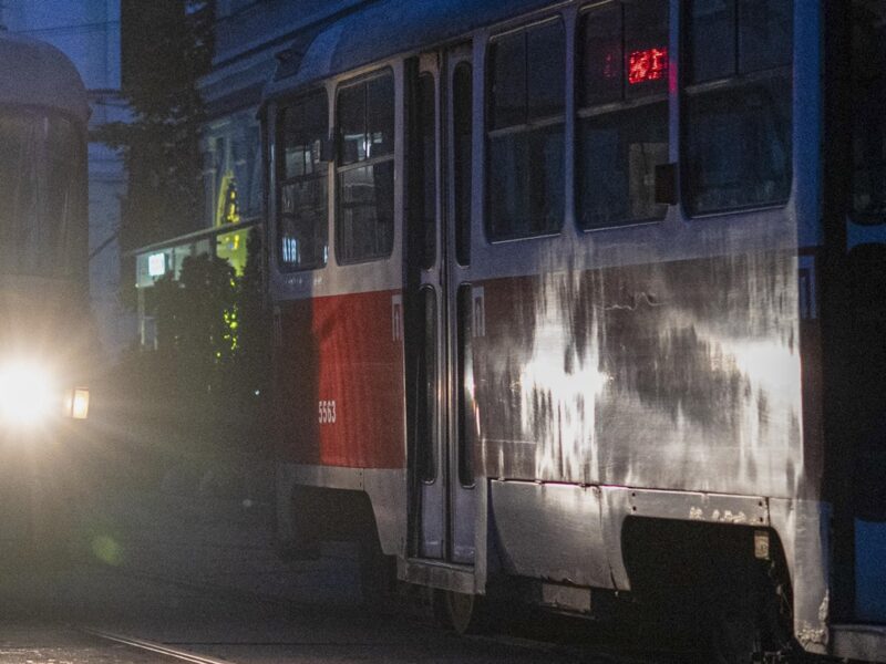 Атака на Київ: можливі перебої з оплатою проїзду