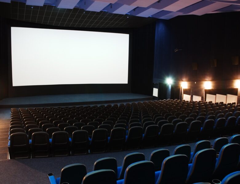 Азербайджан обмежив показ фільмів російською