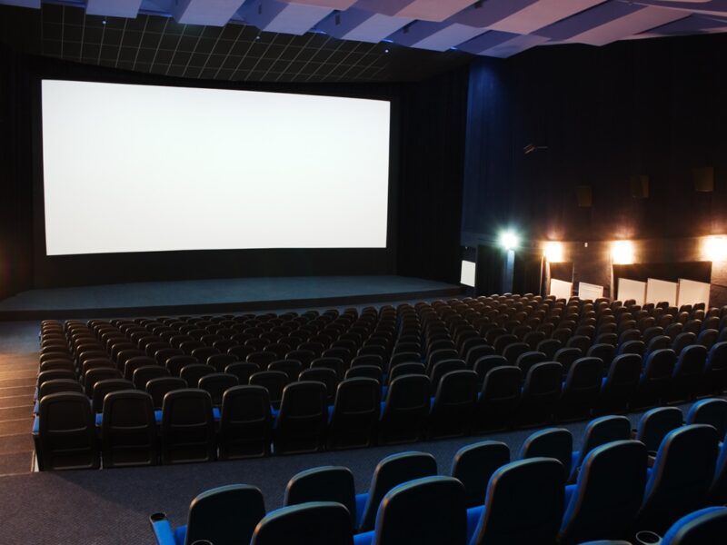 Азербайджан обмежив показ фільмів російською