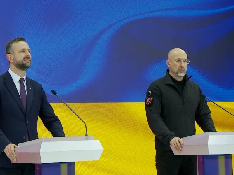 Пресконференція Міністрів оборони України та Польщі Дениса Шмигаля та Владислава Косіняк-Камиша