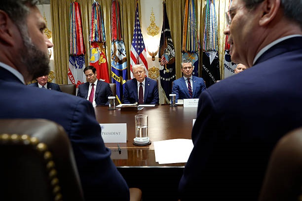 Бессент: Варіанти санкцій для РФ у Трампа на столі