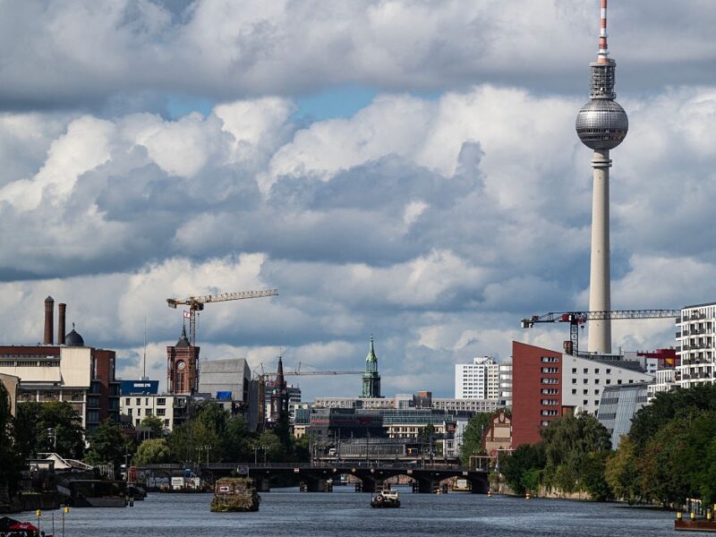 Більшість німців вірить в напад Росії на країну НАТО – опитування