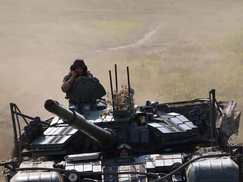 Бої з росіянами ведуться на 11 напрямках – Генштаб