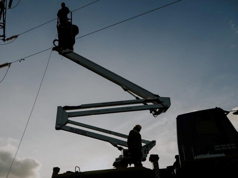 Чернігівщину охопили відключення через атаку Росії