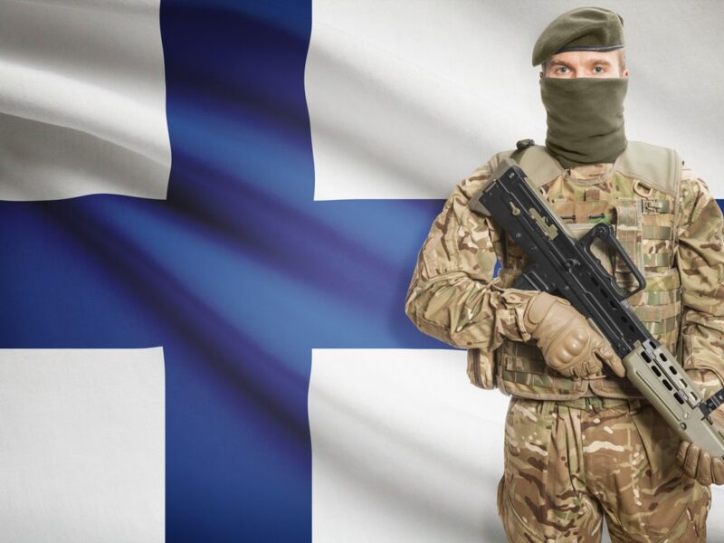 Фінляндія задумала створити найбільшу армію в ЄС