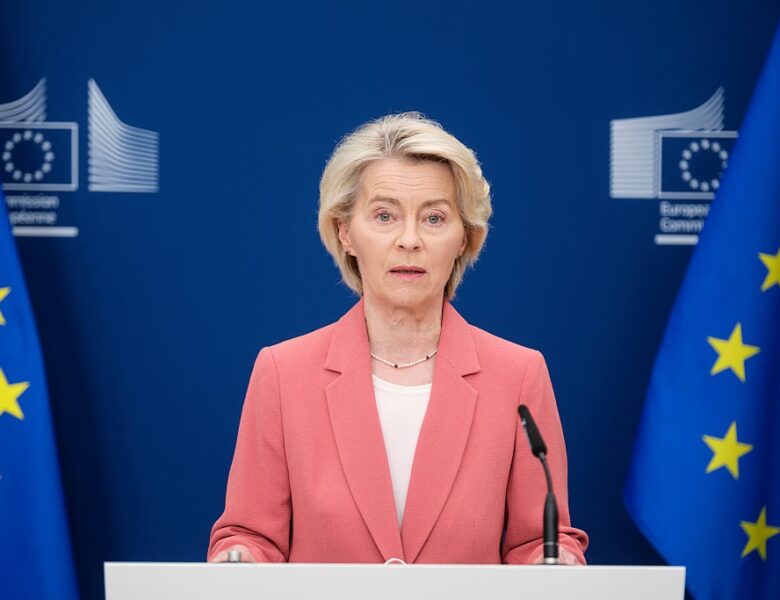 Фон дер Ляєн засудила російський обстріл України