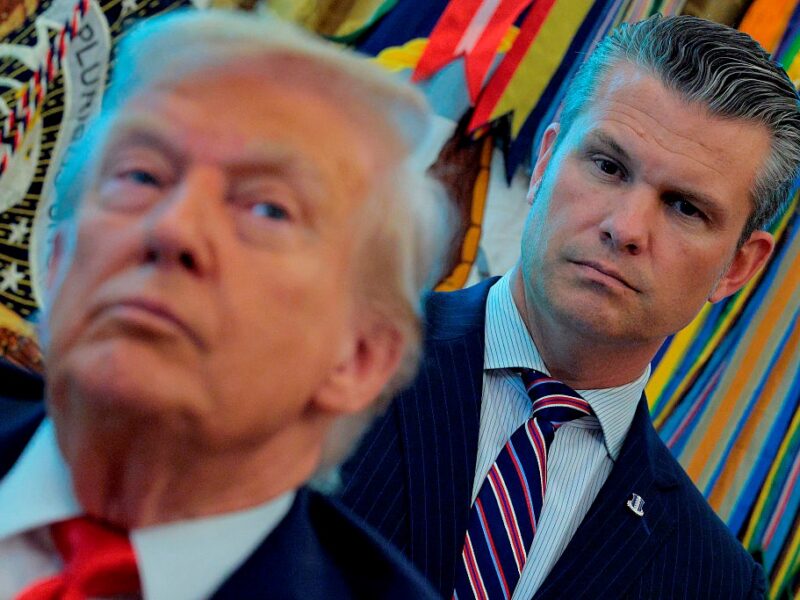 Глава Пентагону не виключив силової зміни влади у Венесуелі