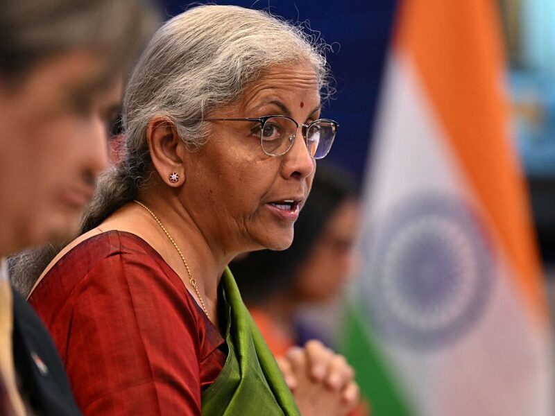 Індія офіційно проігнорувала вимогу Трампа щодо російської нафти