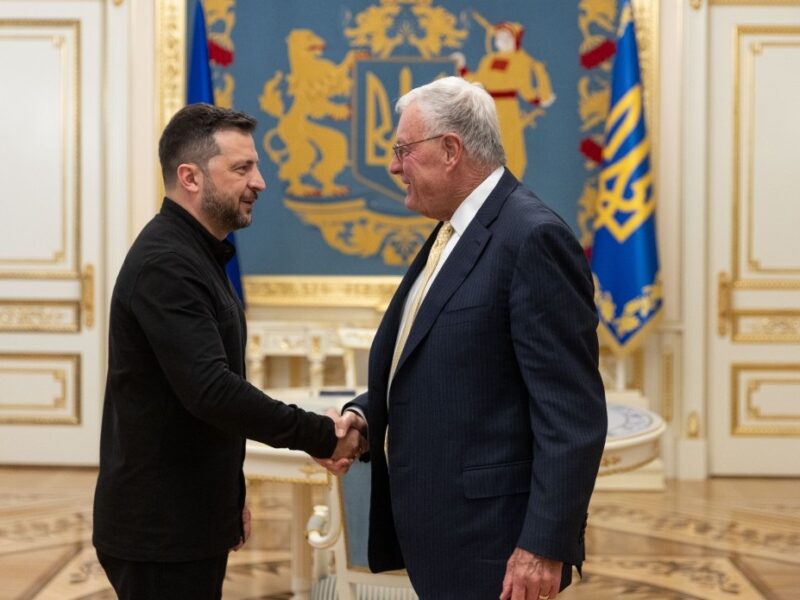 Келлог у Києві. Нові санкції проти РФ