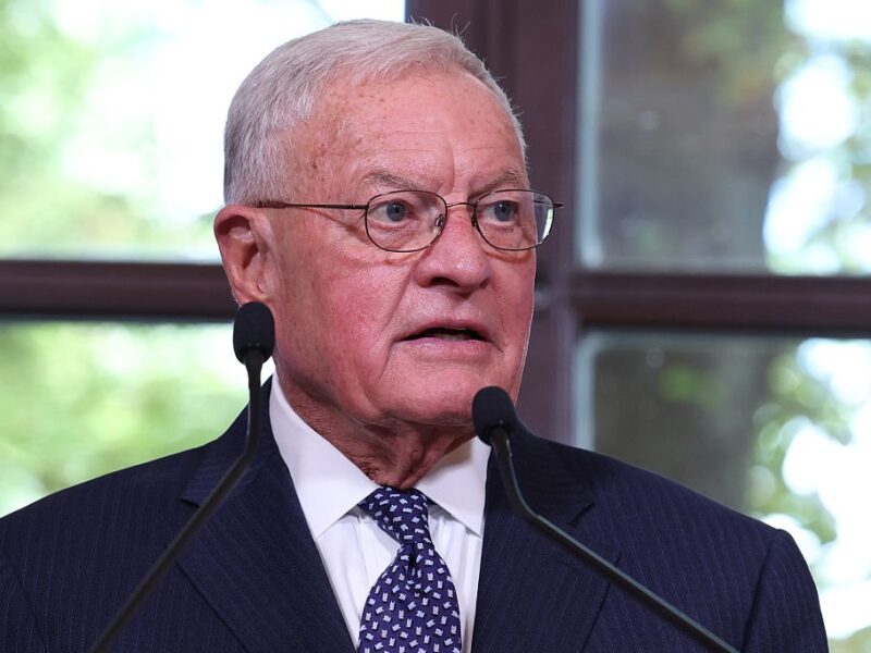 Келлог висловився про досягнення миру в Україні