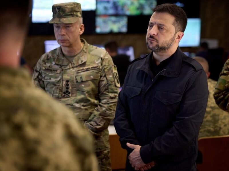 Командування армії РФ вводять в оману – Зеленський