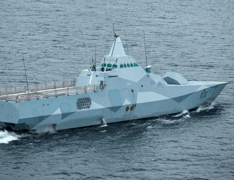 Кораблі НАТО провели спецоперацію через підозріле російське судно