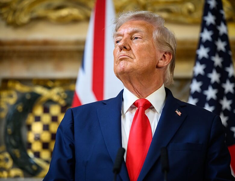 Кортеж №1. Трамп змушує світових лідерів чекати