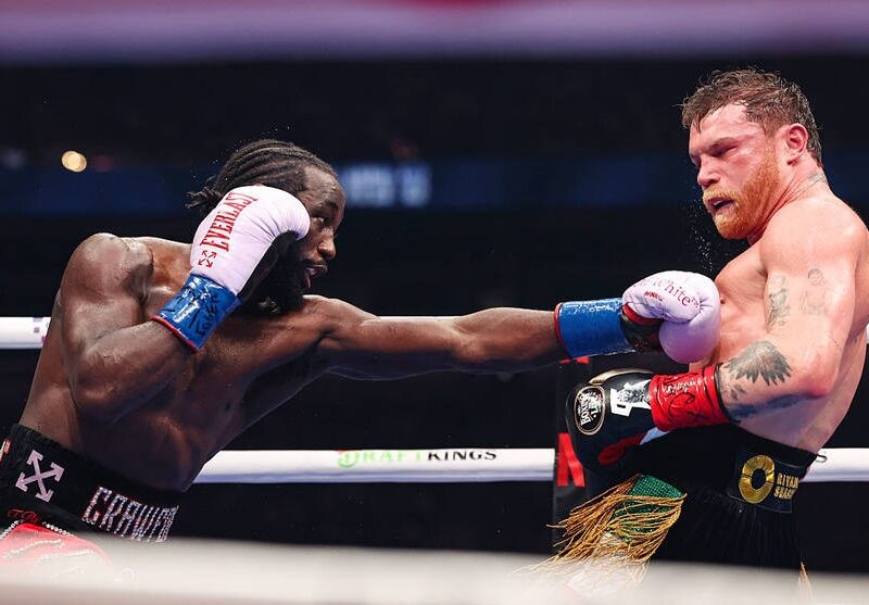 Кроуфорд впевнено і красиво переміг Альвареса