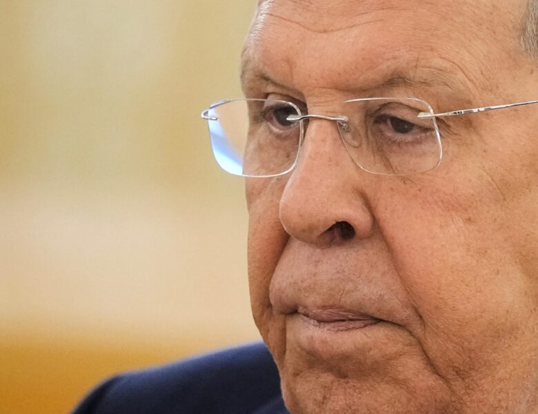 Лавров: Ми очікуємо на продовження переговорів